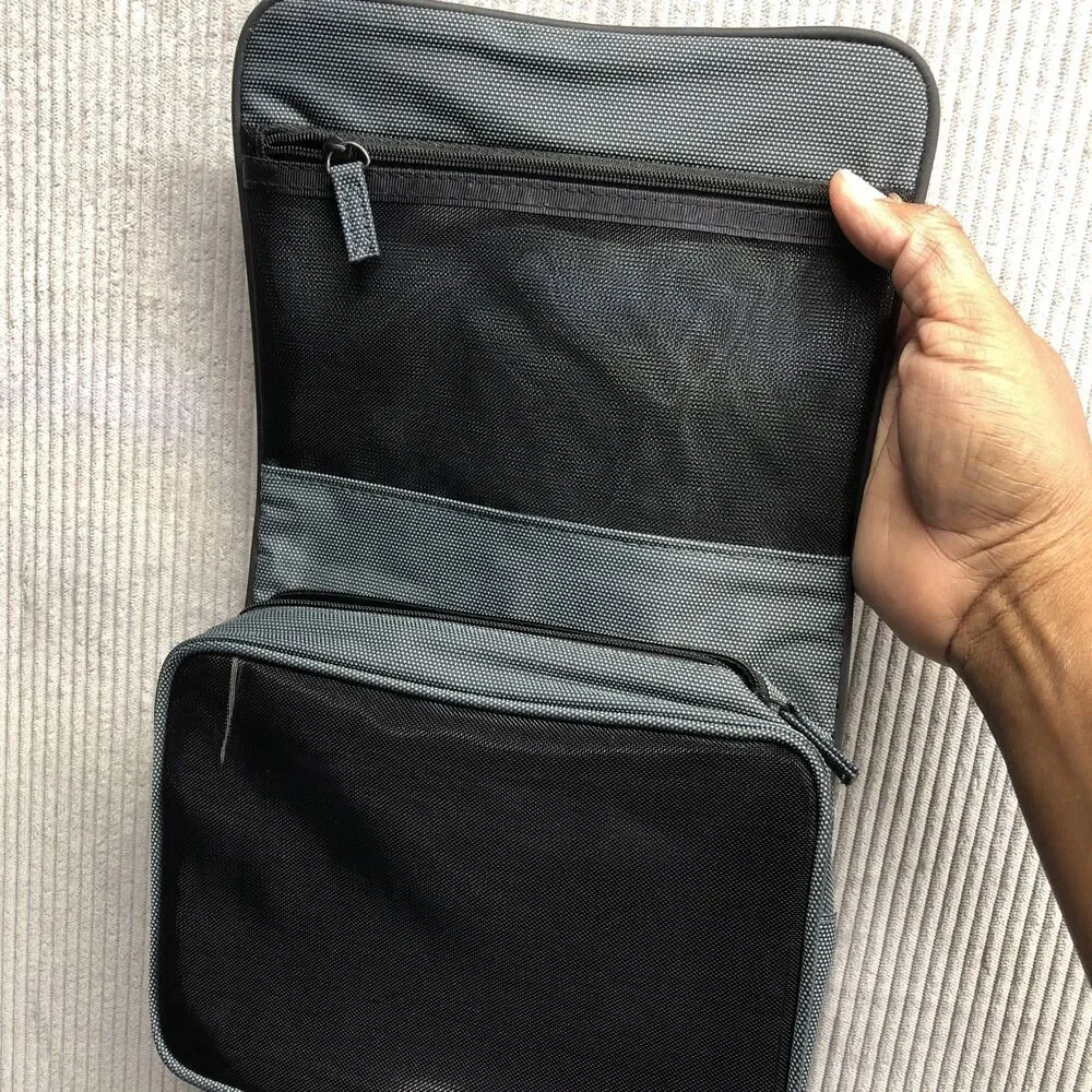 Bvlgari Parfums Folding Travel Cosmetic Bag Gray Black 2 Organization Pockets